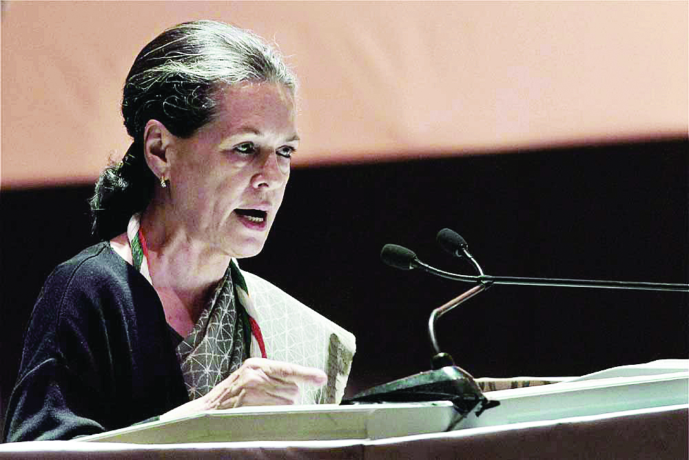 Sonia Gandhi addressing a party chintan shivir session in Jaipur