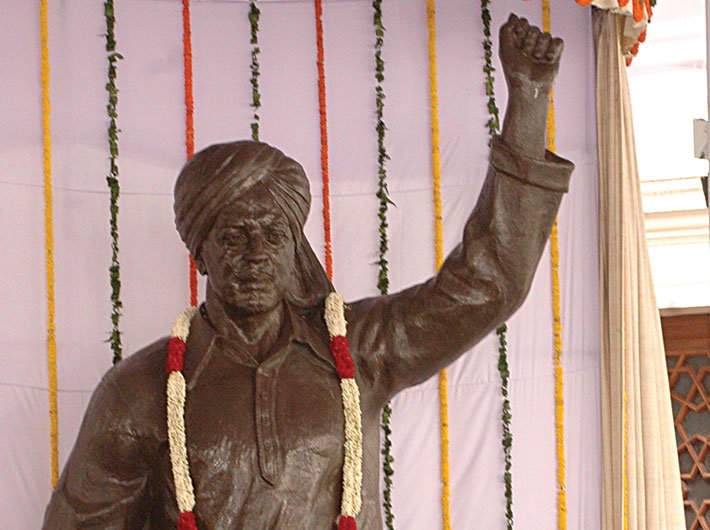 The statue of Bhagat Singh unveiled at the parliament house on August 15, 2008